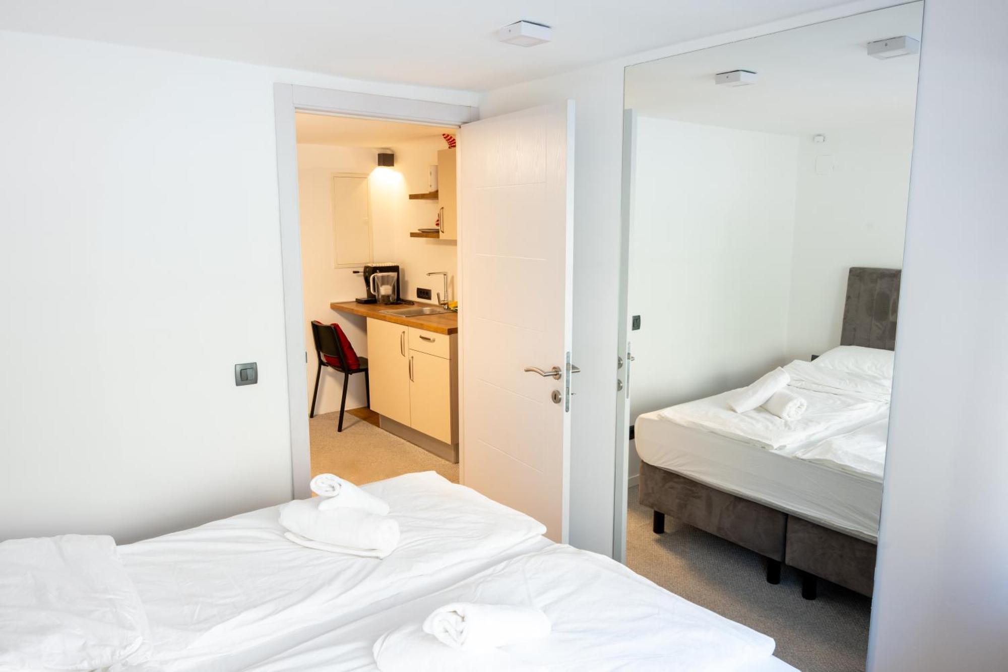 Staywithus , Ground Floor Zagreb Ngoại thất bức ảnh